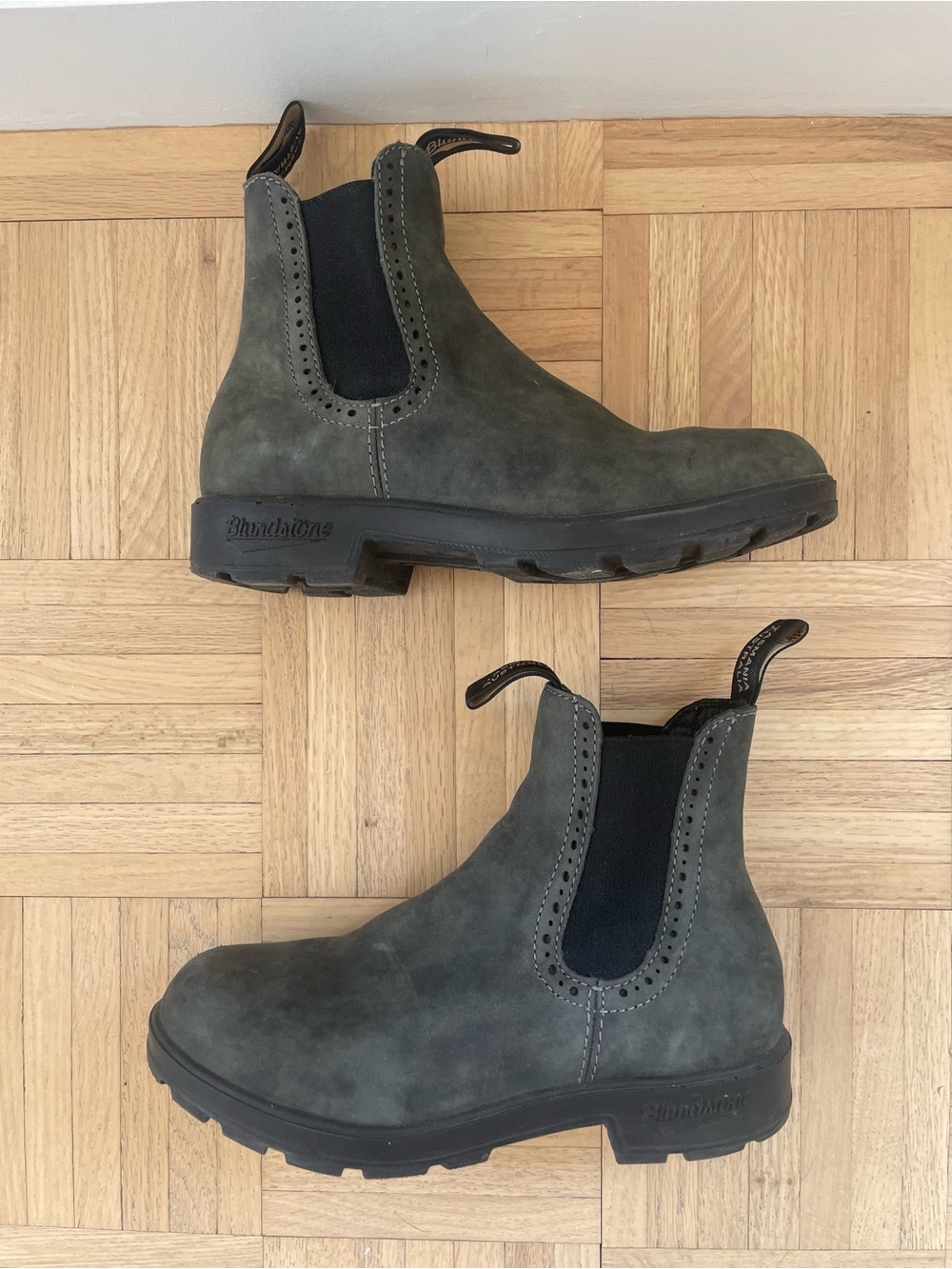 Blundstone Original Series Water Resistant Chelsea Boot - Picture 5 of 7